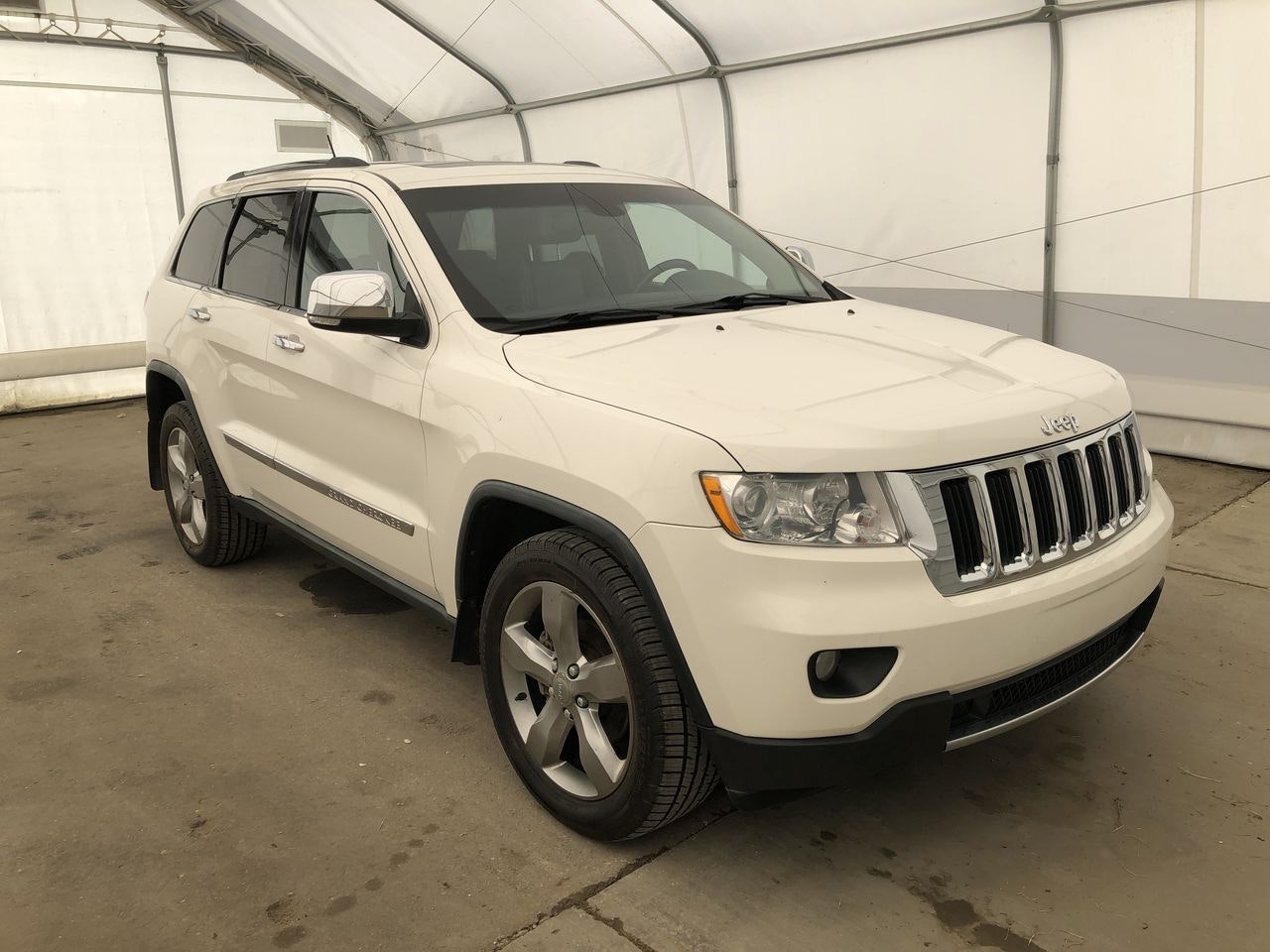 2011 Jeep Grand Cherokee Limited (N6984A) Main Image