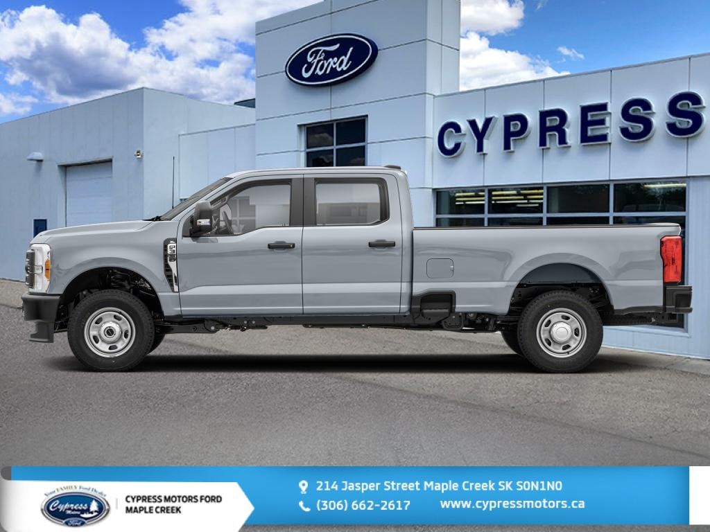 2024 Ford F-350 Super Duty Lariat (4T31) Main Image