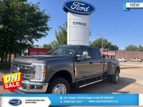 2025 Ford F-350 Super Duty XLT 