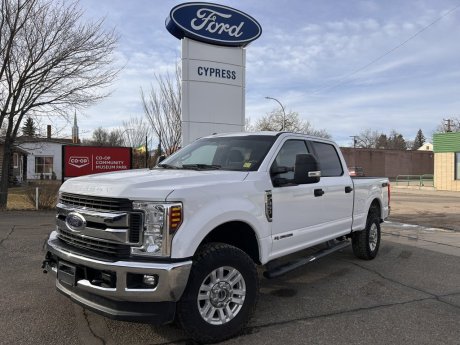 2018 Ford Super Duty F-350 SRW XLT 6.7L V8 