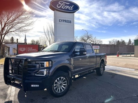 2022 Ford Super Duty F-350 SRW Lariat 6.7L V8 