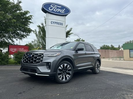 2026 Ford Explorer Platinum - 2.3L I4 EcoBoost 