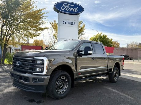 2027 Ford Super Duty F-350 SRW XLT 4WD CREW CAB CARHARTT EDITION!! 