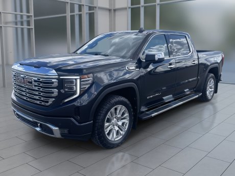 2023 GMC Sierra1500 Denali-Diesel, Sunroof, Carplay, Heated Wheel 