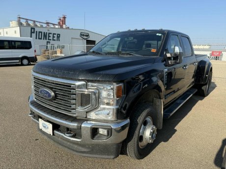 2020 Ford Super Duty F-350 DRW Lariat 