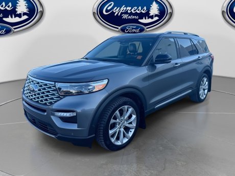 2021 Ford Explorer Platinum-ONE OWNER, LOCAL TRADE, CLEAN CARFAX! 