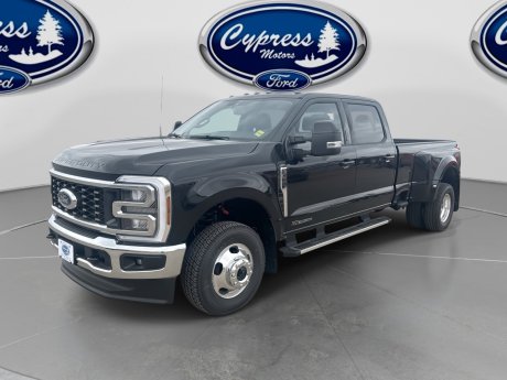 2026 Ford Super Duty F-350 DRW Lariat 