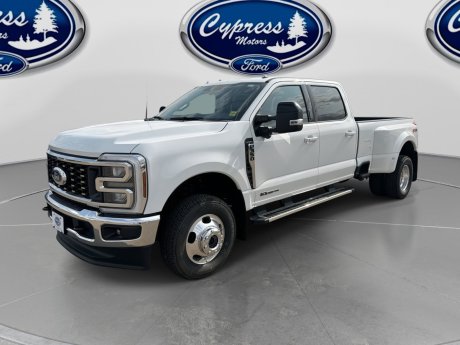 2026 Ford Super Duty F-350 DRW Lariat 