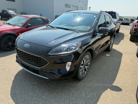 2022 Ford Escape Titanium 