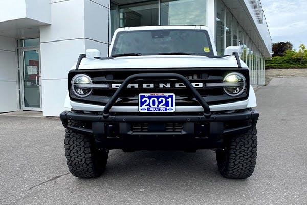 2021 Ford Bronco Outer Banks - Custom