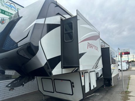 2016 KEYSTONE RAPTOR 412 TS   Fifth Wheel