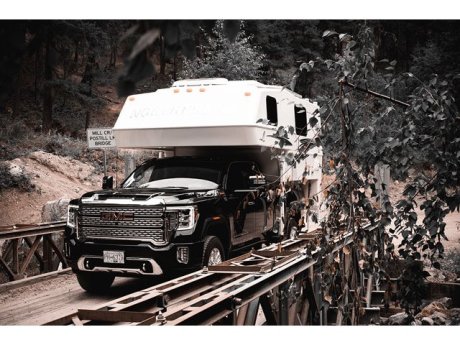2023 Northern Lite Sportsman Plus NL9.6  Truck Camper