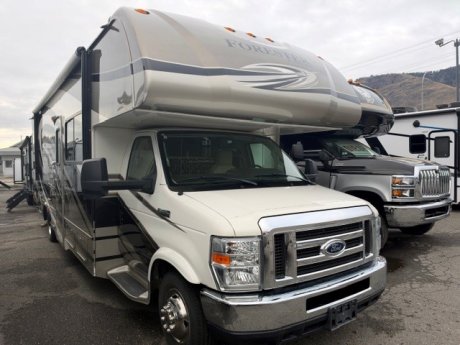 2015 Forest River Forester 3051S  Class C Motorhome