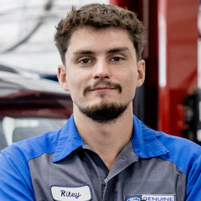 Riley Y - Technician