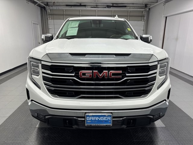 Used 2022 GMC Sierra 1500 SLT with VIN 3GTUUDED8NG649332 for sale in Orange, TX