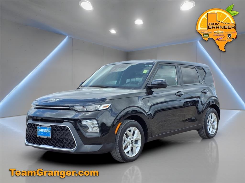 Used 2022 Kia Soul LX with VIN KNDJ23AU5N7186019 for sale in Orange, TX