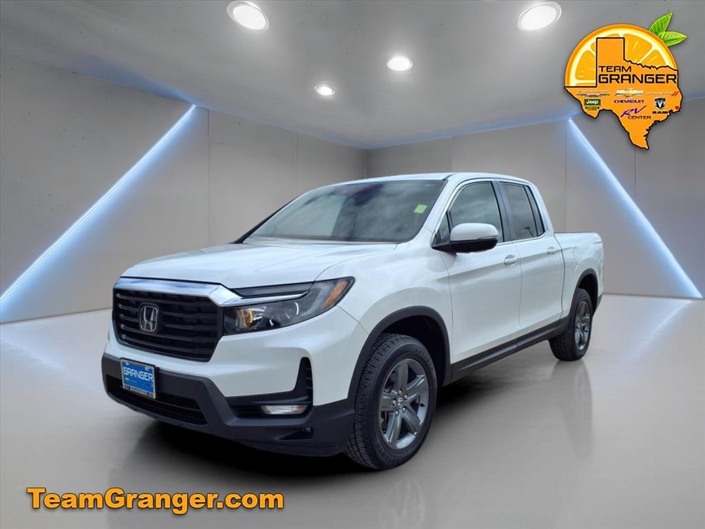 Used 2023 Honda Ridgeline RTL with VIN 5FPYK3F55PB018644 for sale in Orange, TX