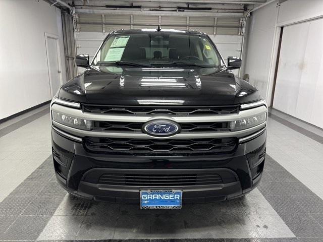 Used 2024 Ford Expedition XLT with VIN 1FMJU1J85REA38600 for sale in Orange, TX