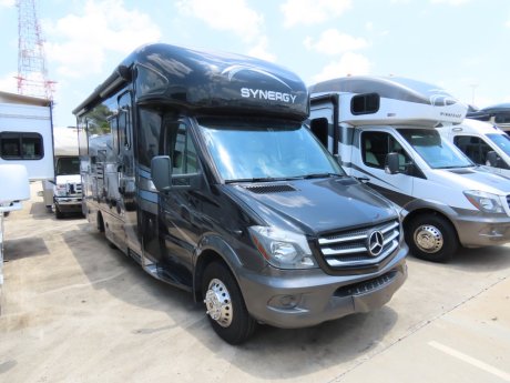 2018 Thor Motor Coach SYNERGY SP24  Class C Diesel