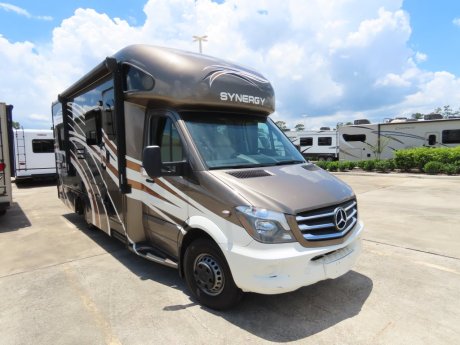 2017 Thor Motor Coach SYNERGY TT24  Class C Diesel