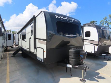 2026 Forest River Rockwood Ultra Lite 2918BH  Travel Trailer