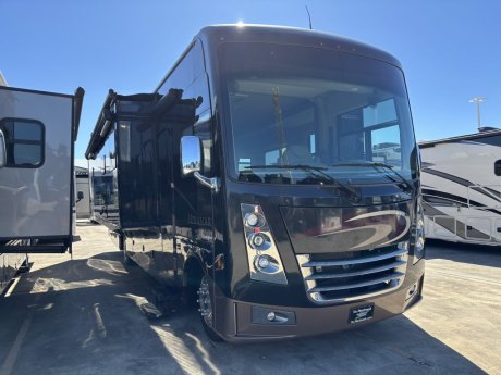 2019 Thor Motor Coach MIRAMAR 35.2  Class A Motorhome