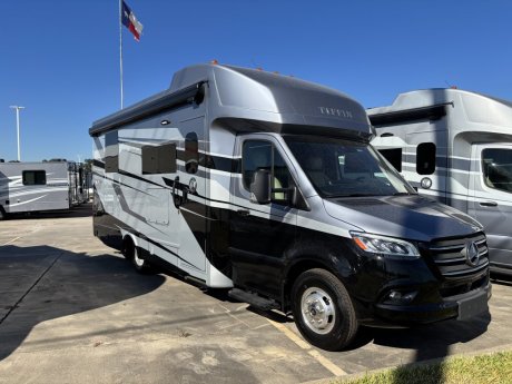2026 Tiffin Motor Homes Wayfarer 25XPW  Class C Diesel