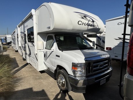 2022 Thor Motor Coach Chateau 31W  Class C Motorhome