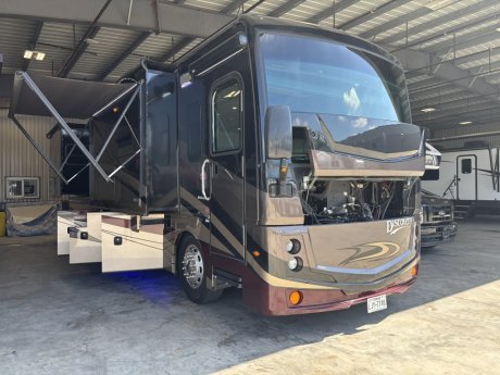 2019 Fleetwood Discovery 38K  Class A Diesel
