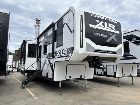 2026 Forest River XLR Nitro 40G17  Toy Hauler (Fifth Wheel)