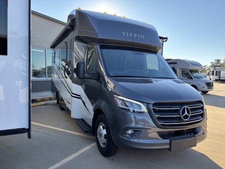 2024 Tiffin Motor Homes Wayfarer 25LW  Class C Diesel