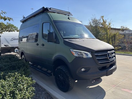 2026 Entegra LAUNCH 19AG  Class B Diesel