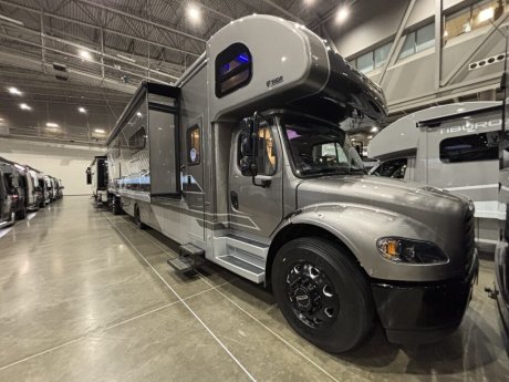 2026 Thor Motor Coach PASADENA SV 38XL  Class C Diesel