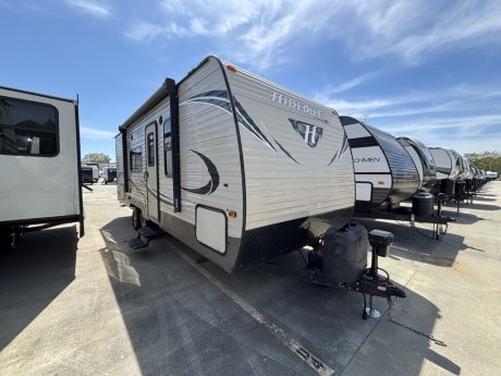 2018 Keystone HIDEOUT LHS 212LHS  Travel Trailer