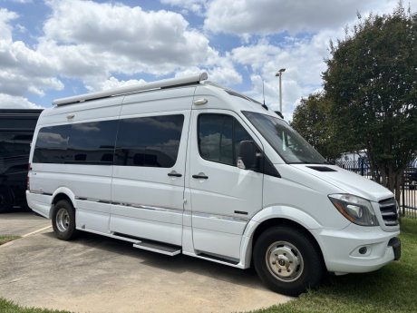 2018 Roadtrek ETREK E TREK XL  Class B Diesel