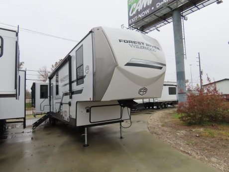 2025 Forest River Wildwood Heritage Glen 369BL  Fifth Wheel