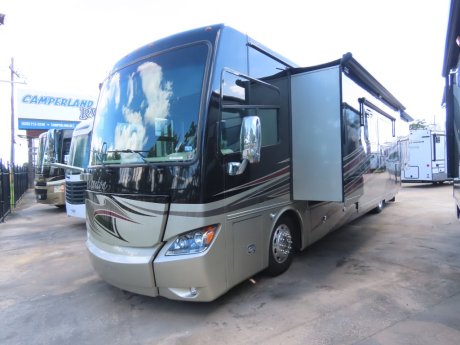 2014 Tiffin Motor Homes Phaeton 40QBH  Class A Diesel