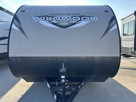 2018 Forest River Wildwood X-Lite 261BHXL  Travel Trailer