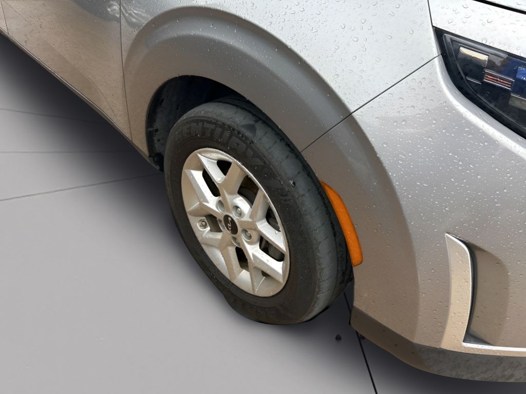 2024 Kia Soul LX - Photo 24