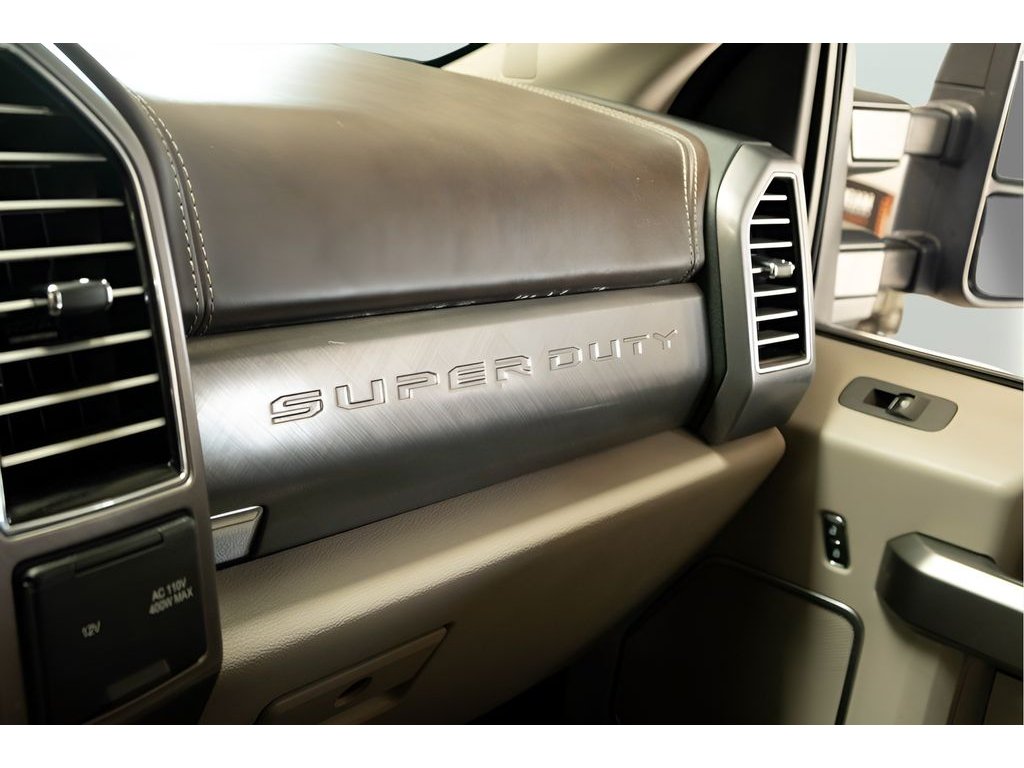 2019 Ford F-350 Super Duty Limited - Photo 24