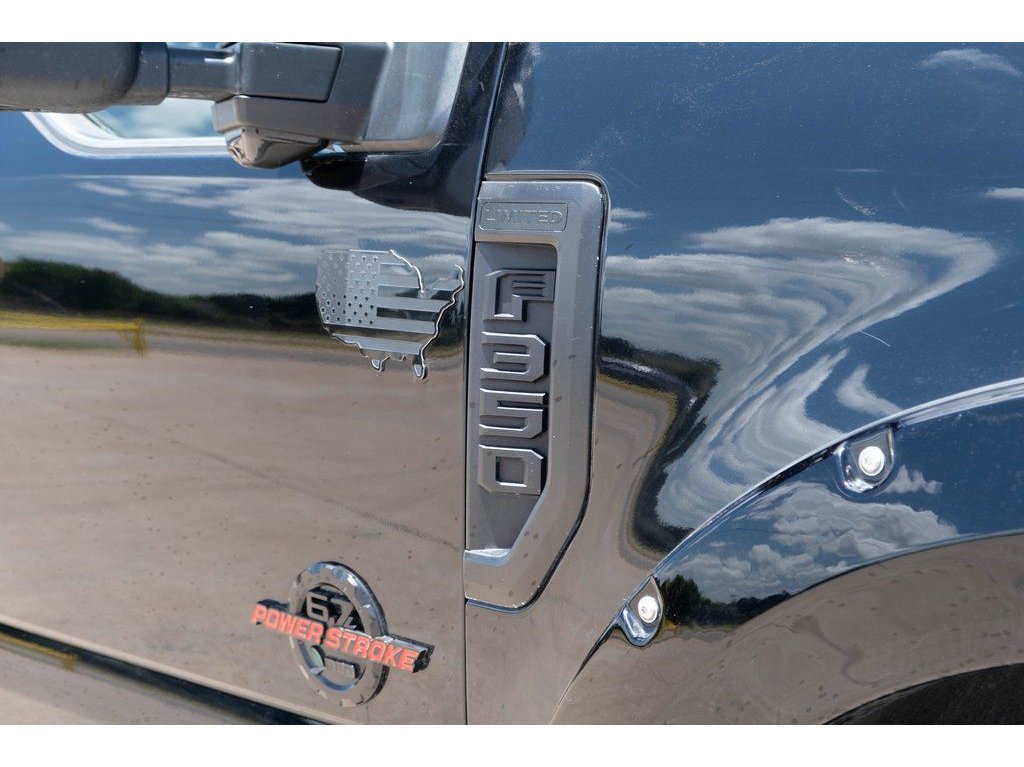 2019 Ford F-350 Super Duty Limited - Photo 30