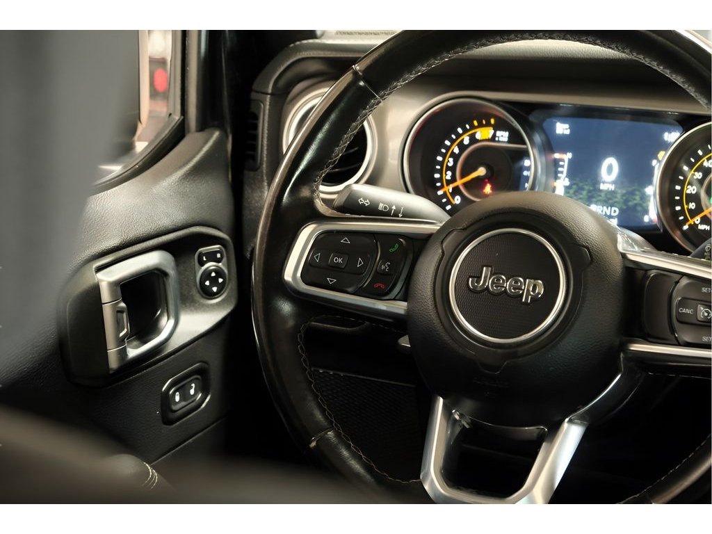 2020 Jeep Wrangler Unlimited Sahara - Photo 10