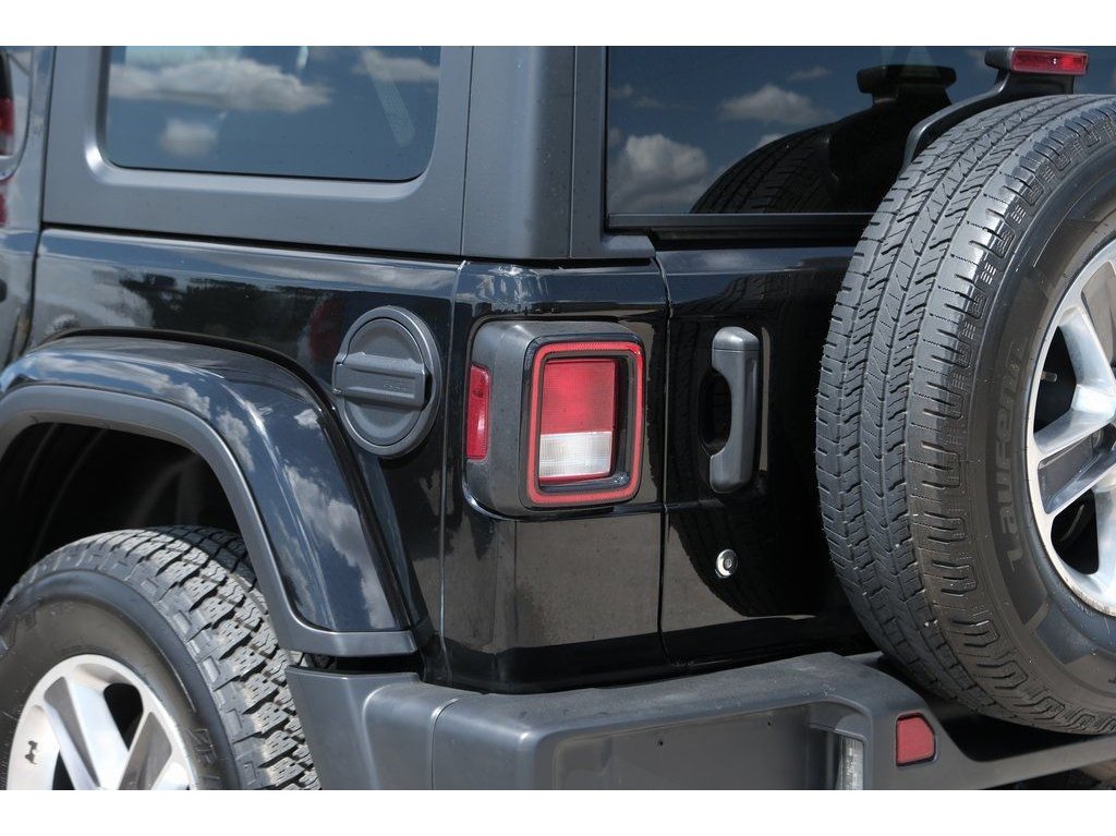 2020 Jeep Wrangler Unlimited Sahara - Photo 27