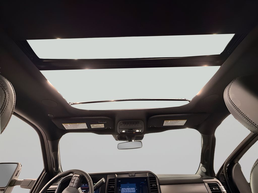 2025 Ford F-250 Super Duty Platinum - Photo 13