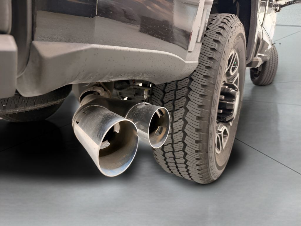 2025 Ford F-250 Super Duty Platinum - Photo 18