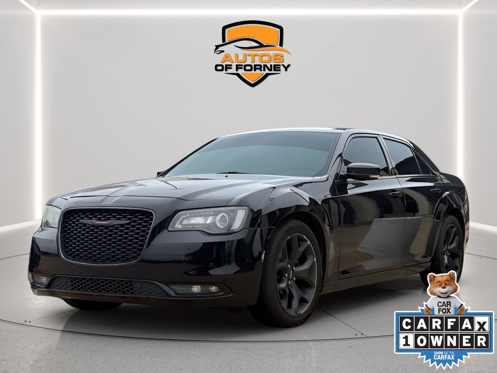 2021 Chrysler 300 S's photo