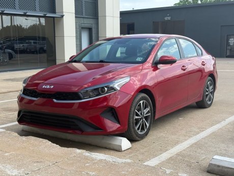 2023 Kia Forte LXS 