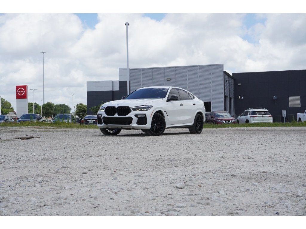 2021 BMW X6 xDrive40i's photo