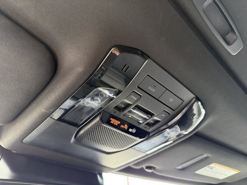 2024 Lexus GX Luxury - Photo 16