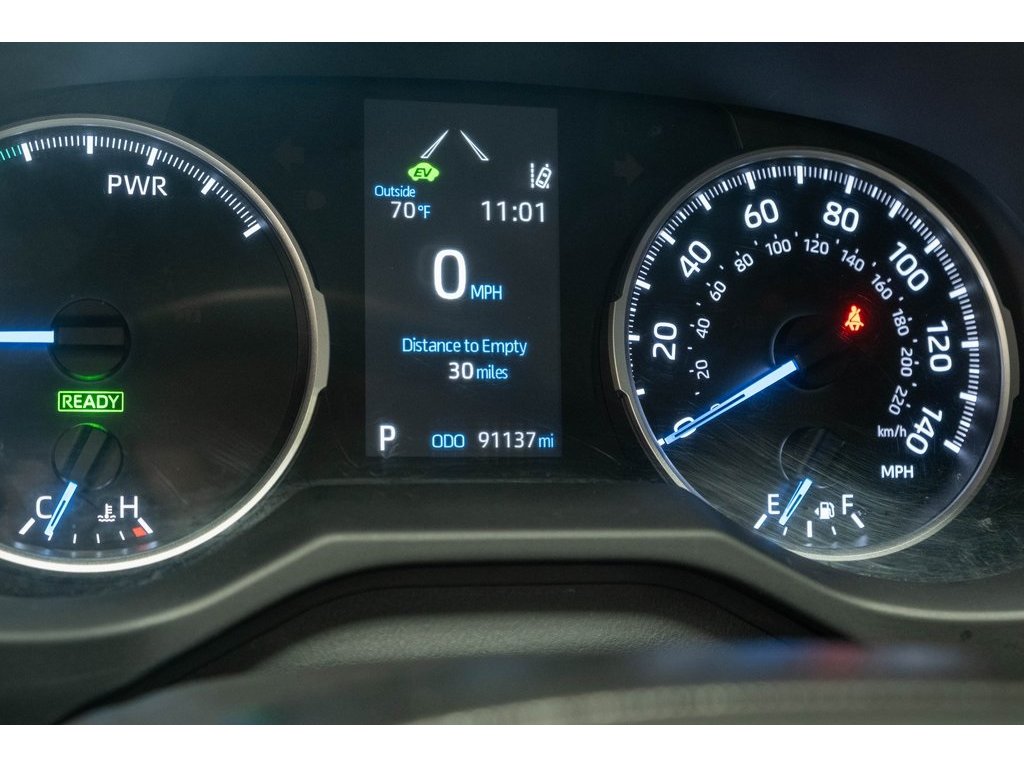 2021 Toyota RAV4 Hybrid LE photo 7
